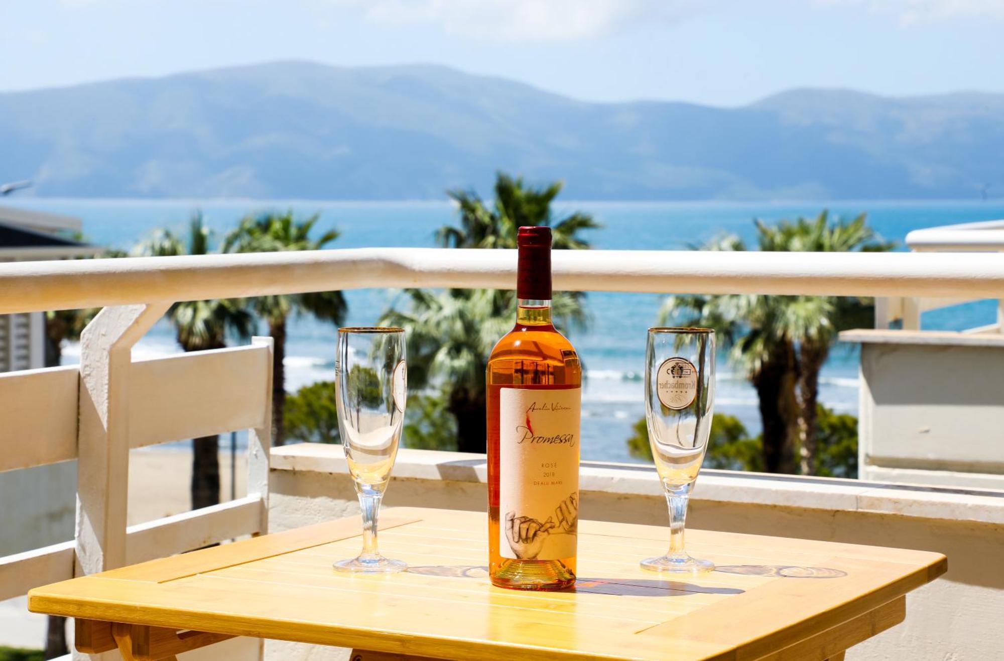 Noa Apartments Vlore Ngoại thất bức ảnh
